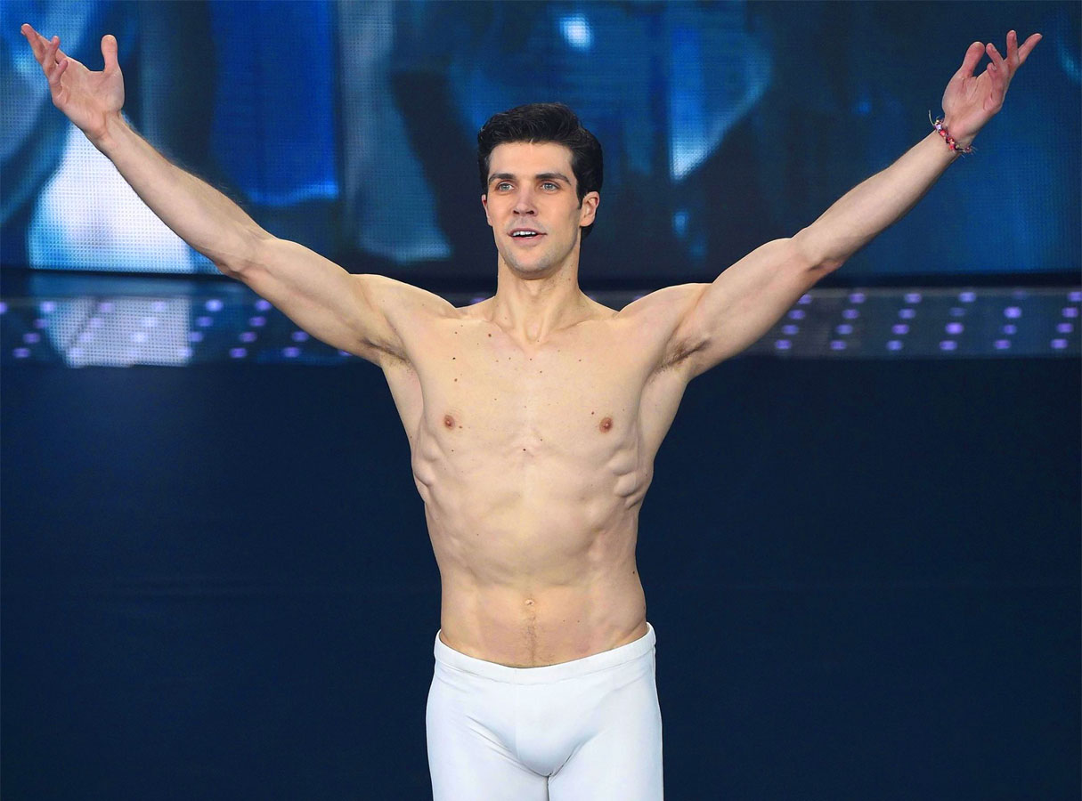 Roberto Bolle Maurizio Bolle Roberto Bolle Luca Babini Roberto Bolle Bolle He Began