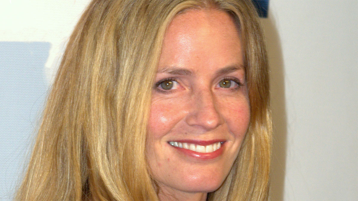 Elisabeth Shue