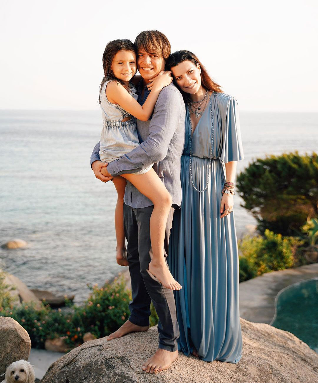 Laura Pausini con Paolo Carta e la figlia Paola