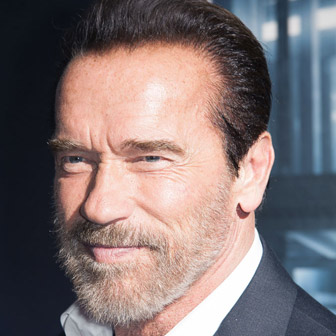 Foto quadrata di Arnold Schwarzenegger