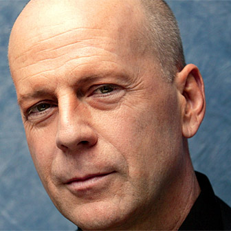 Foto quadrata di Bruce Willis