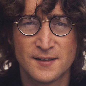 Foto quadrata di John Lennon