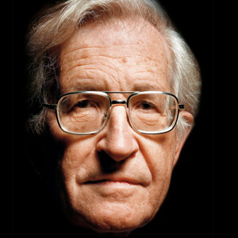 Foto quadrata di Noam Chomsky