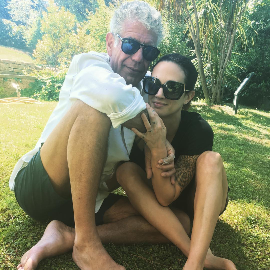 Anthony Bourdain con Asia Argento