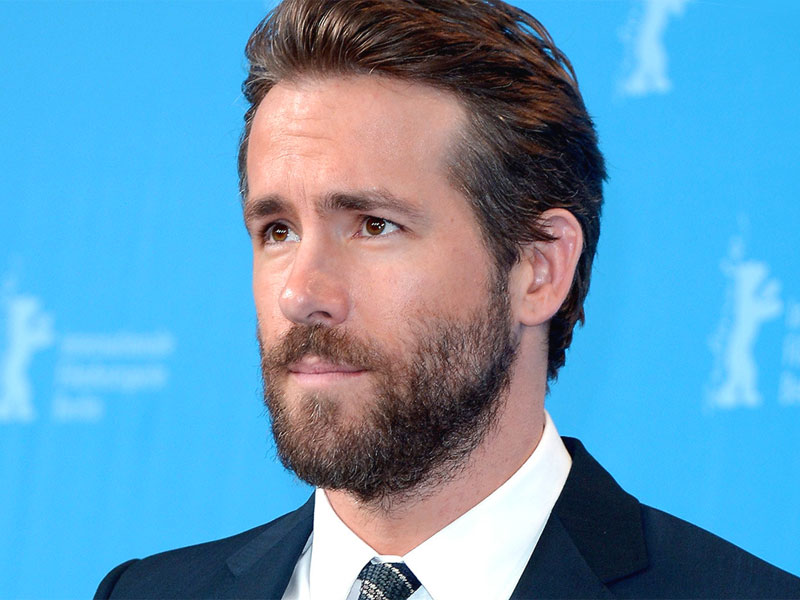 Celebrity Cutouts Sagoma A Grandezza Naturale Di Ryan Reynolds – Cartone Realistica Con Ologramma Di Autenticità